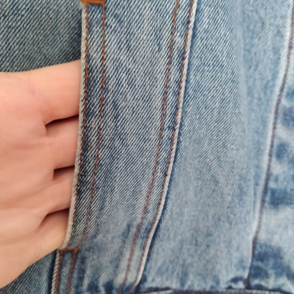 Vintage 3/4 Length Sleeve Jean Jacket by Roots - Picture 8 of 12